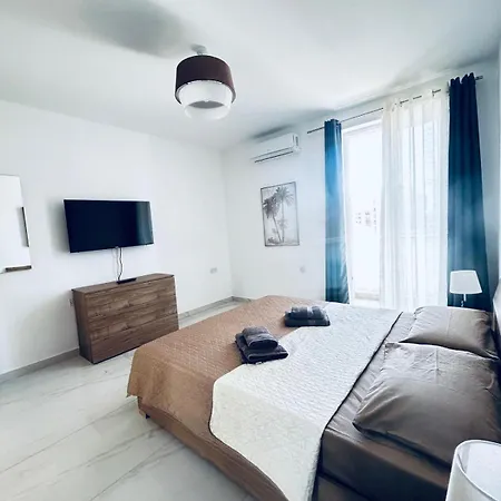 アパート 3br 22 *